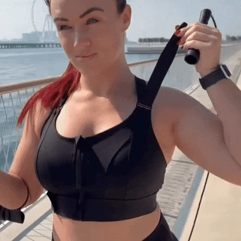 Brassière confortable femme 35+ pour reprise sportive sans gêne ni douleur